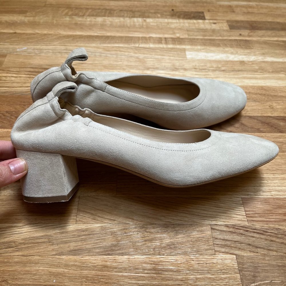 Everlane Italian Day Heel (Suede, Natural)